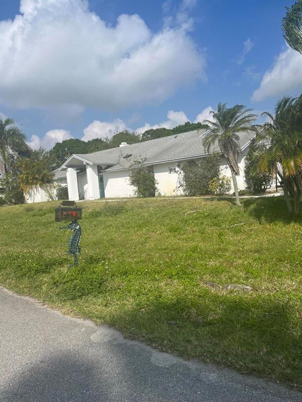 Photo of 2431 SE Sapelo Avenue, Port Saint Lucie, FL 34952 (MLS # R10870814)