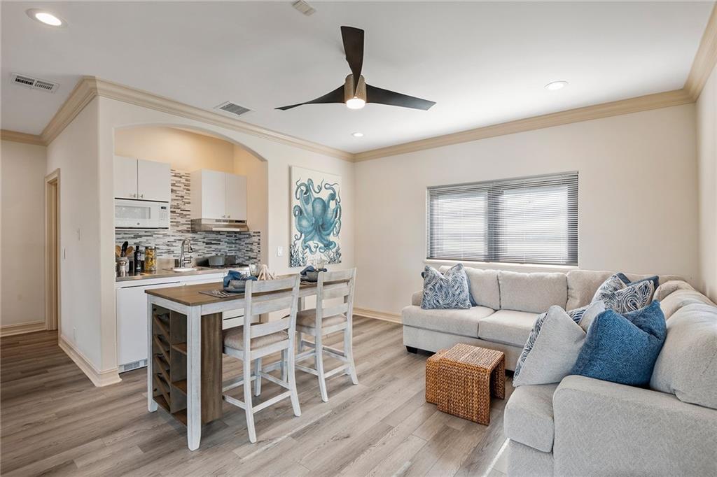 Gould Island 15-62 B - Residential