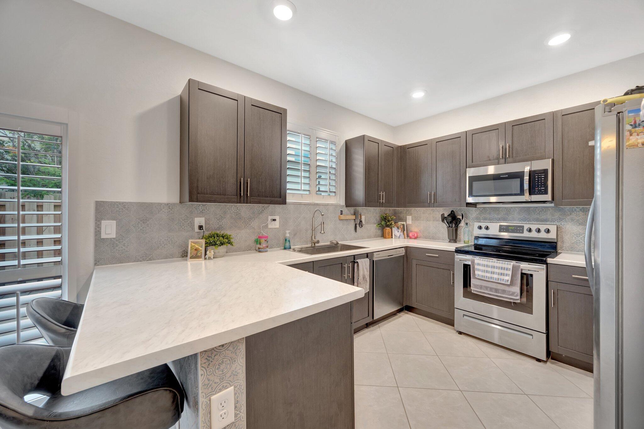 KEYS GATE RESIDENTIAL - Residential