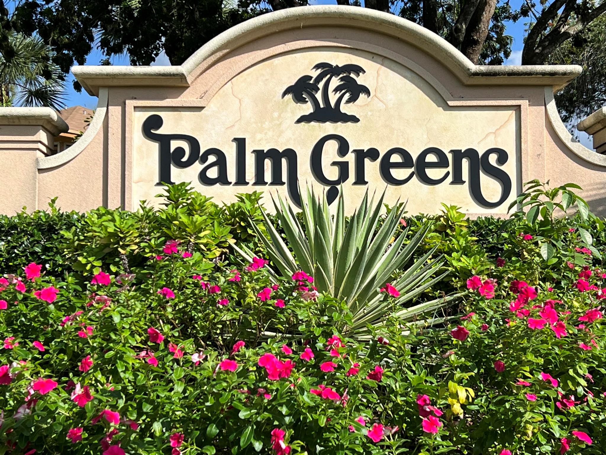 Beautiful FIRST FLOOR Villa PALM GREENS COUNTRY CLUB .FULLY FURNISHED Parking directly in front of your home . guest spot next to , kitchenupdated and bathrooms .Awesome outdoor spaces covered patio ,laundry room ,full size washer dryer.INCLUDED internet,TV, cable, HBO, electric, heat,AC,Garbage, use of tennis courts, heated pool, gym, restaurant, bocci , fitness trails and more .