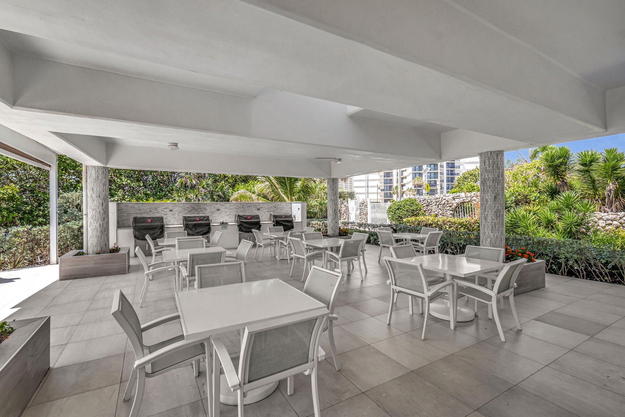 BRAEMAR ISLE CONDO - Residential