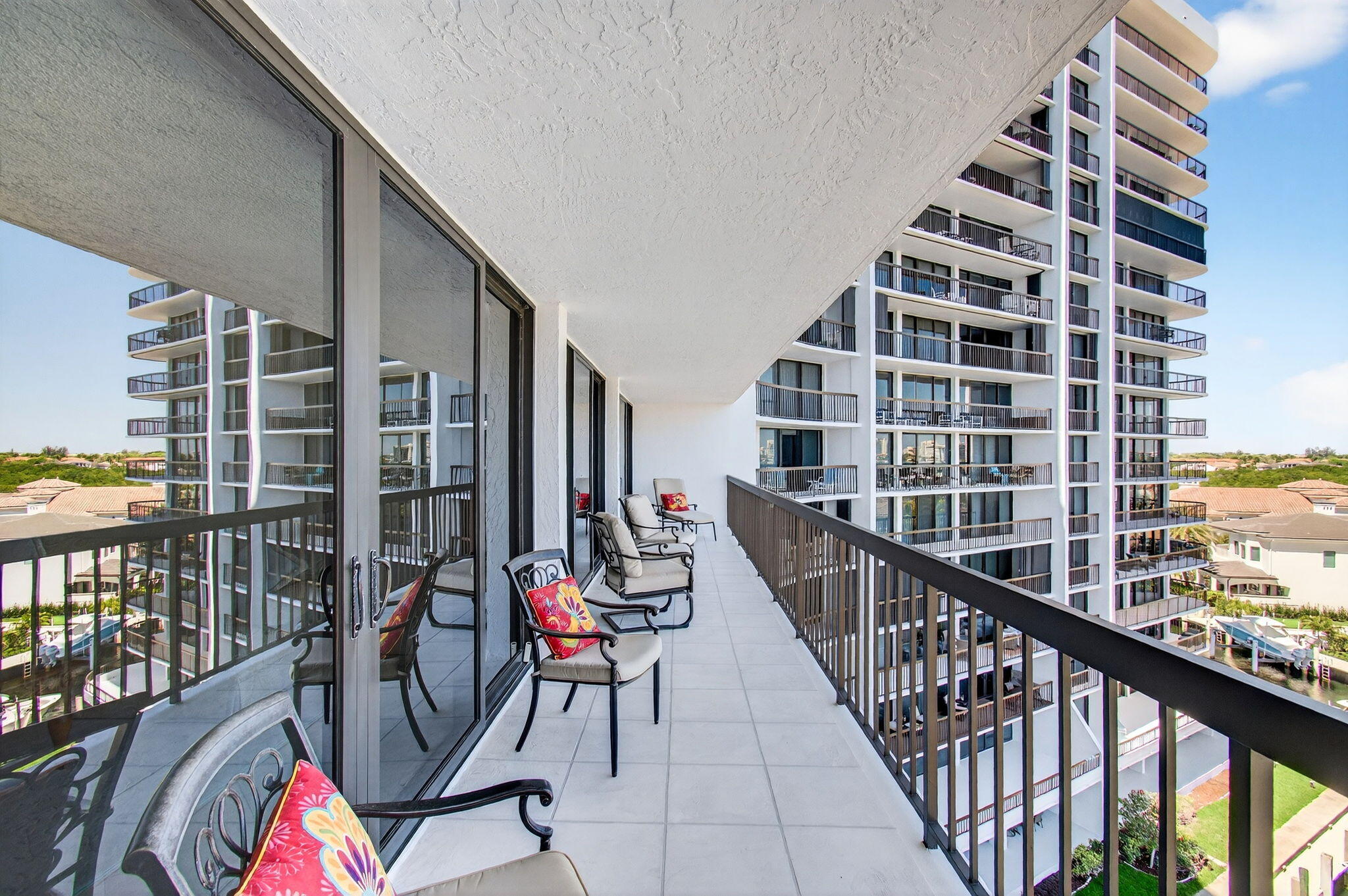 BRAEMAR ISLE CONDO - Residential