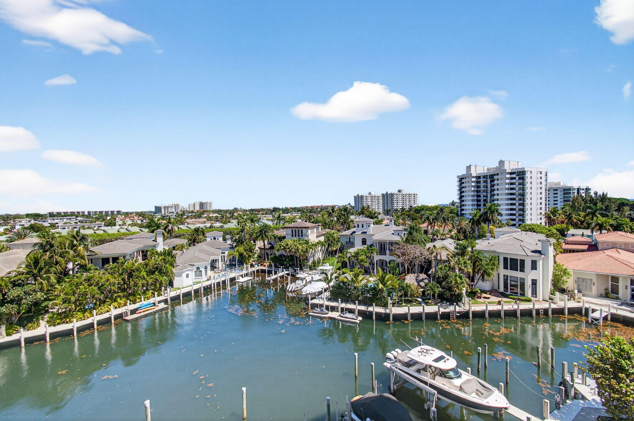 BRAEMAR ISLE CONDO - Residential