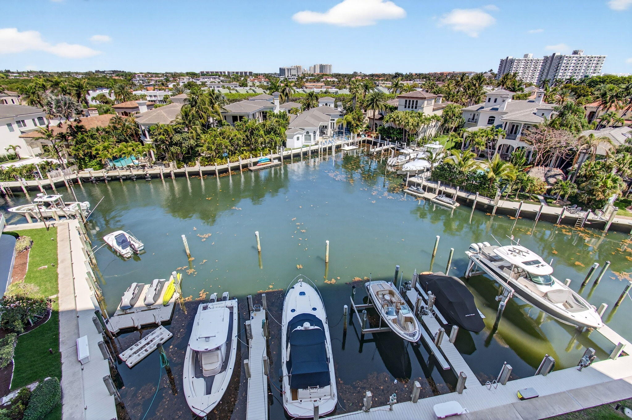 BRAEMAR ISLE CONDO - Residential