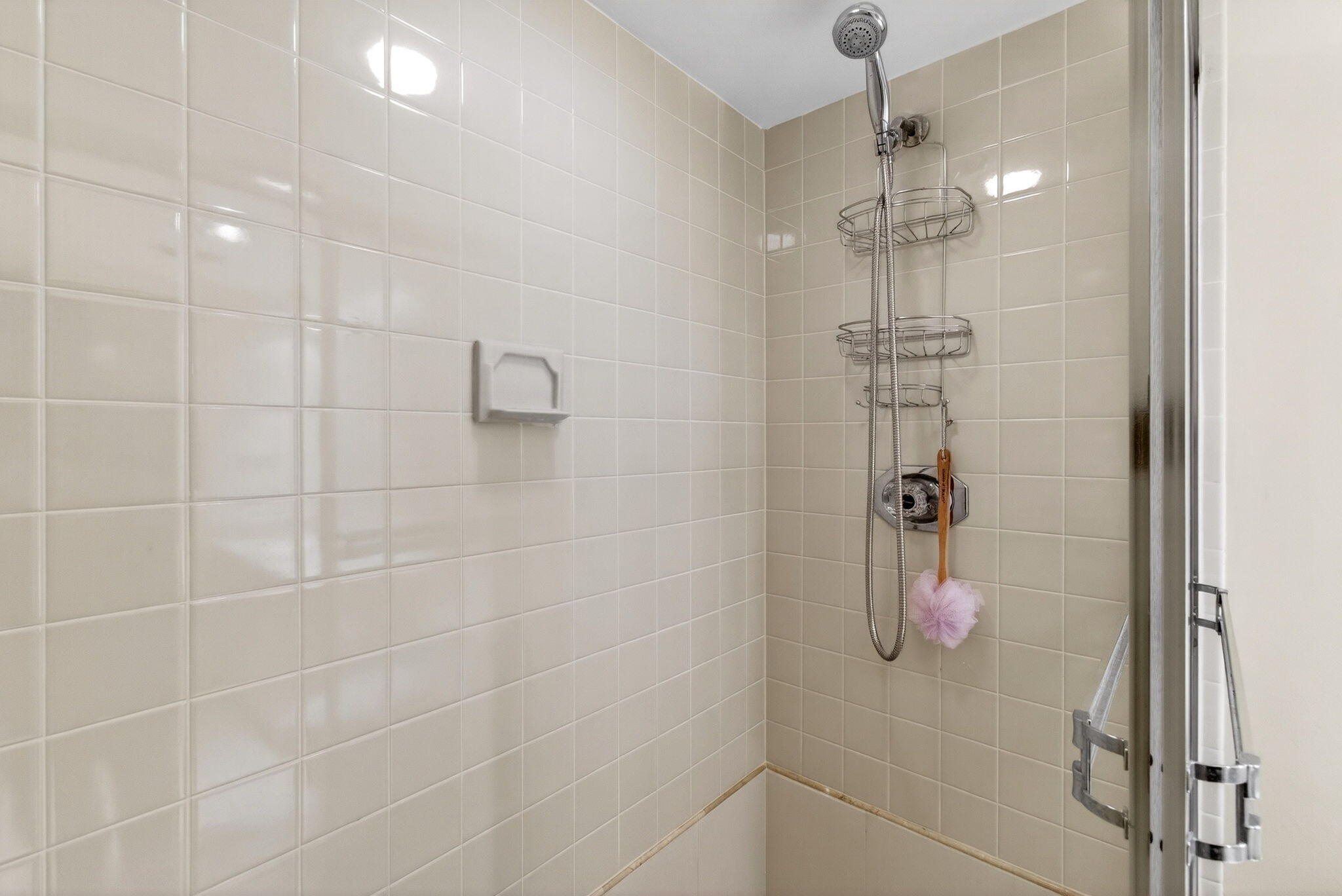 BRAEMAR ISLE CONDO - Residential