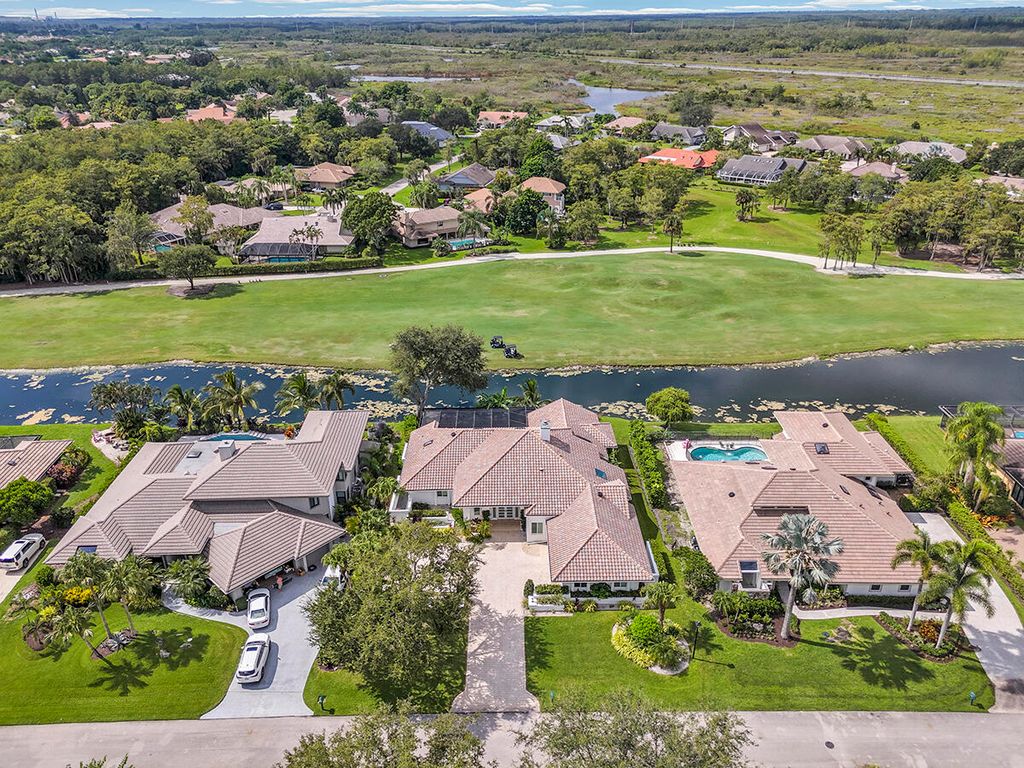 Photo of 19 Sheldrake Lane, Palm Beach Gardens, FL 33418 (MLS # R11122608)