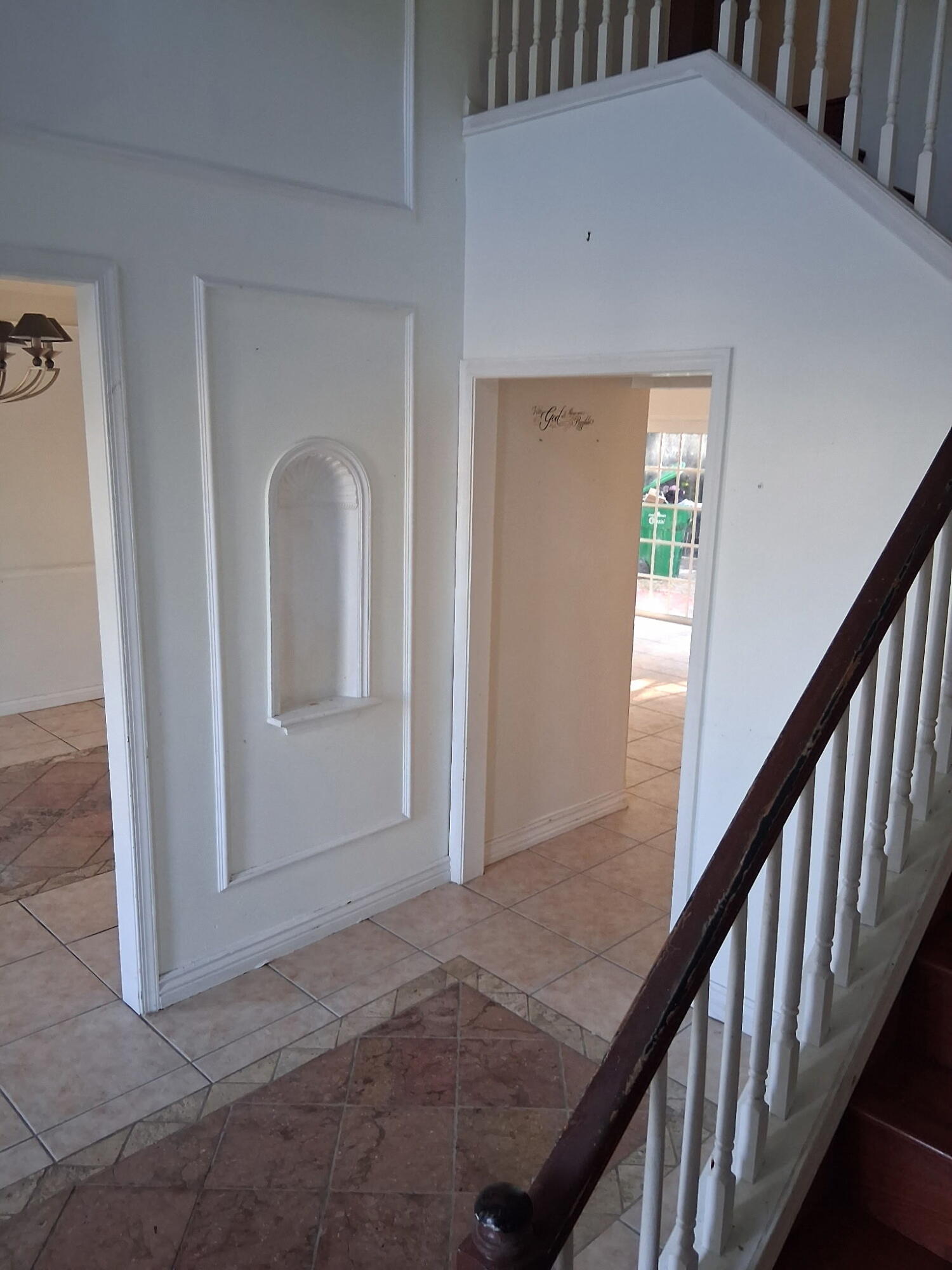 WOODSIDE ESTATES - Residential