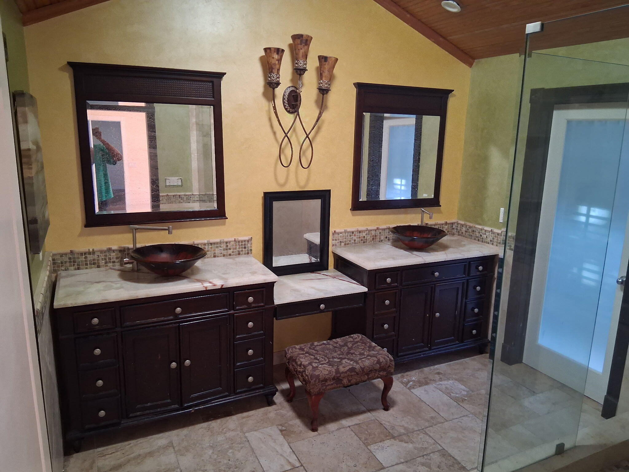 WOODSIDE ESTATES - Residential