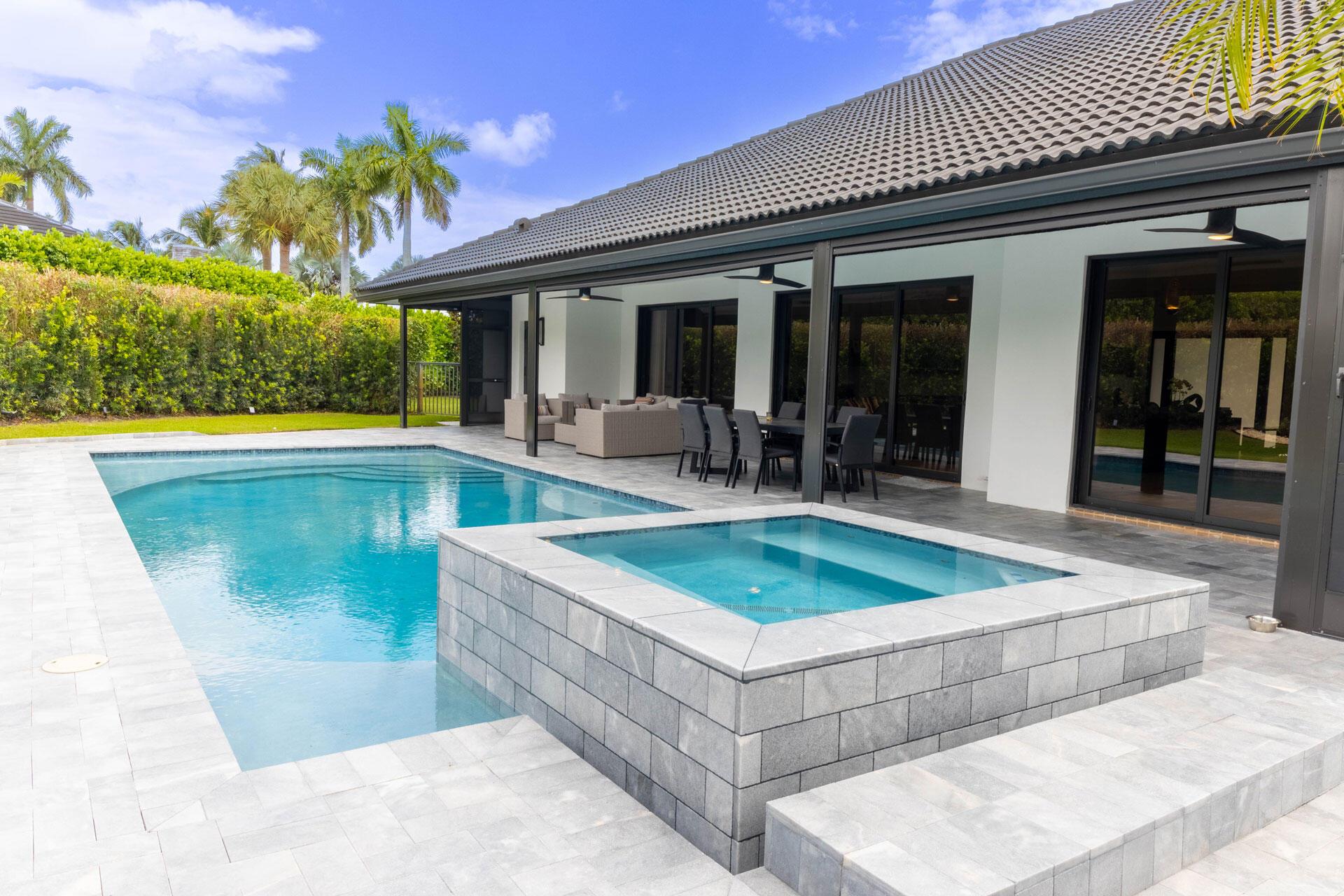 ST ANDREWS COUNTRY CLUB - Residential