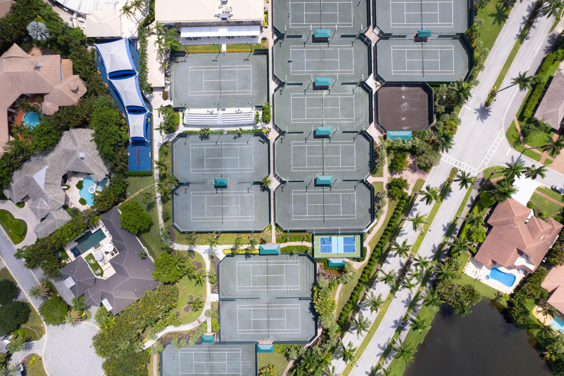 ST ANDREWS COUNTRY CLUB - Residential