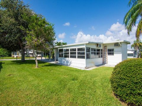 A home in Jensen Beach