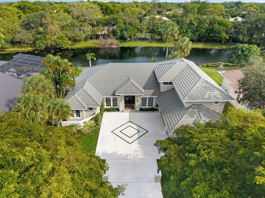 Photo of 1100 SW 21st Avenue, Boca Raton, FL 33486 (MLS # R11148133)