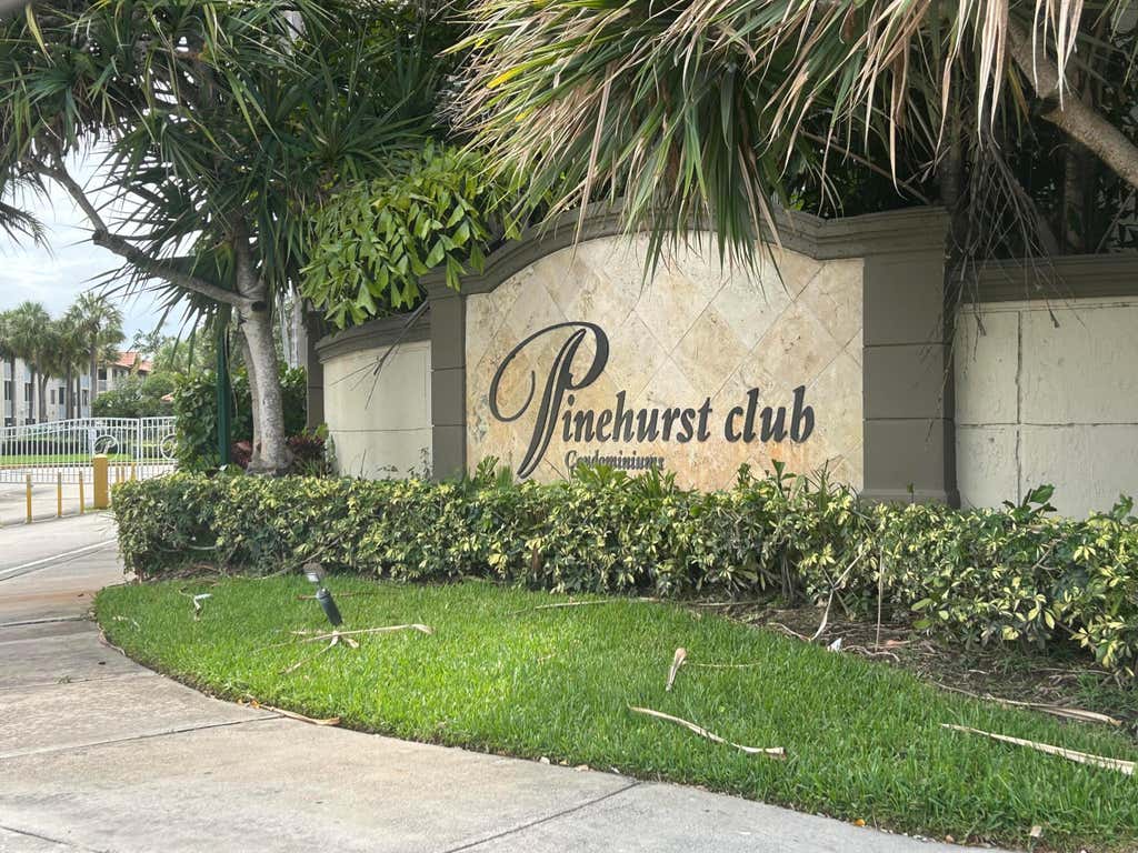 Photo of 410 S Park #1-204, Hollywood, FL 33021 (MLS # B26037935)