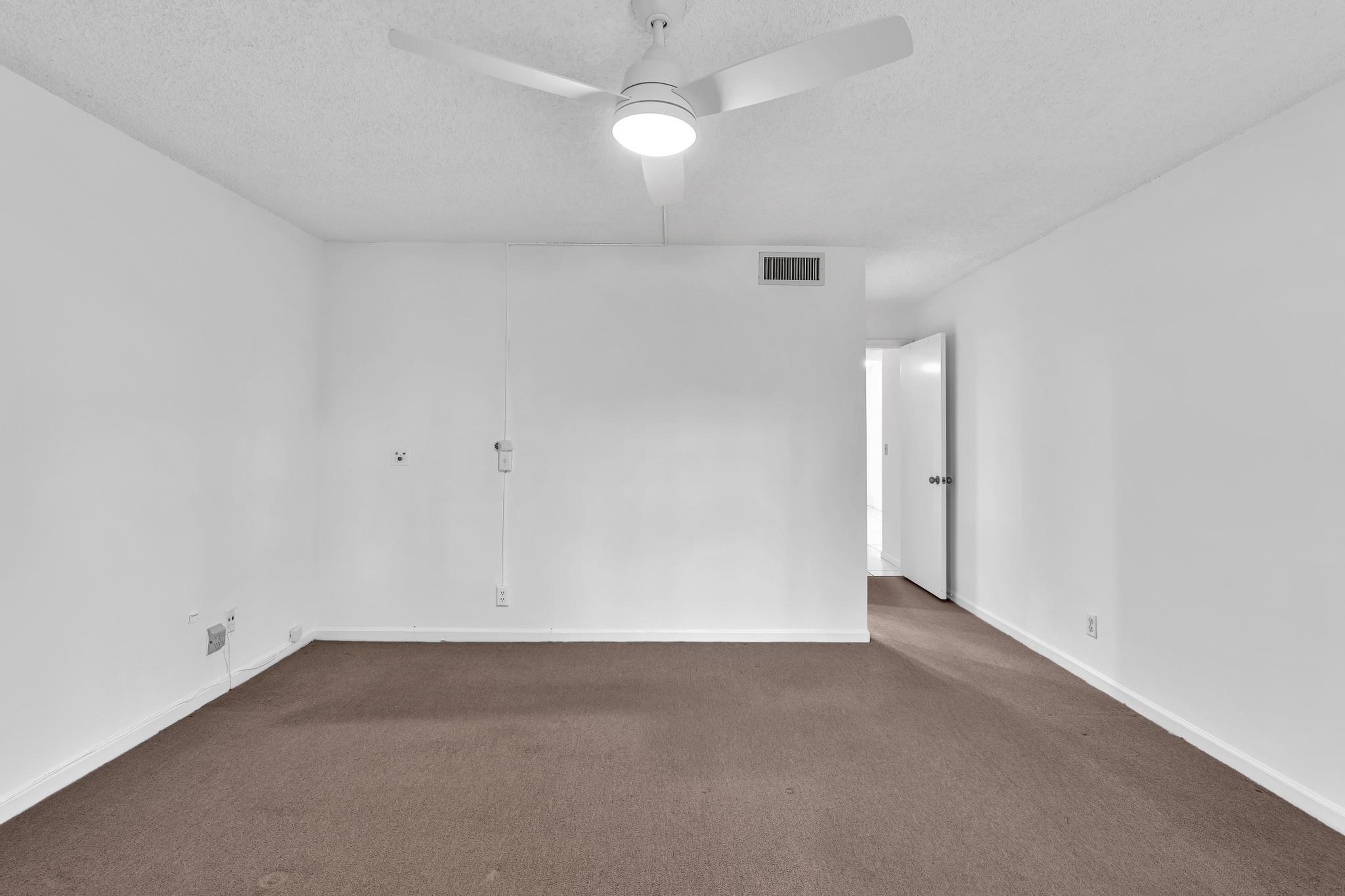 VILLAGES OF ORIOLE DEAUVILLE CONDO - Residential