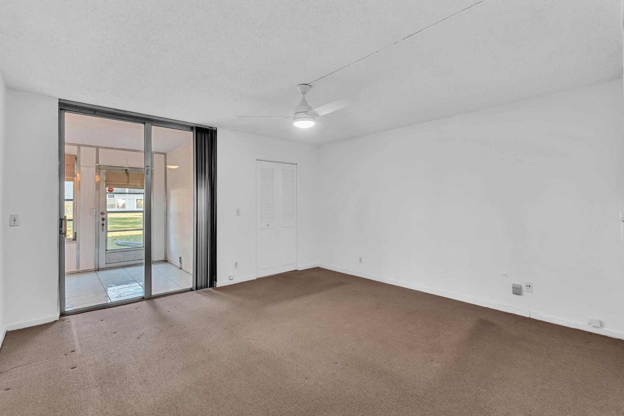 VILLAGES OF ORIOLE DEAUVILLE CONDO - Residential