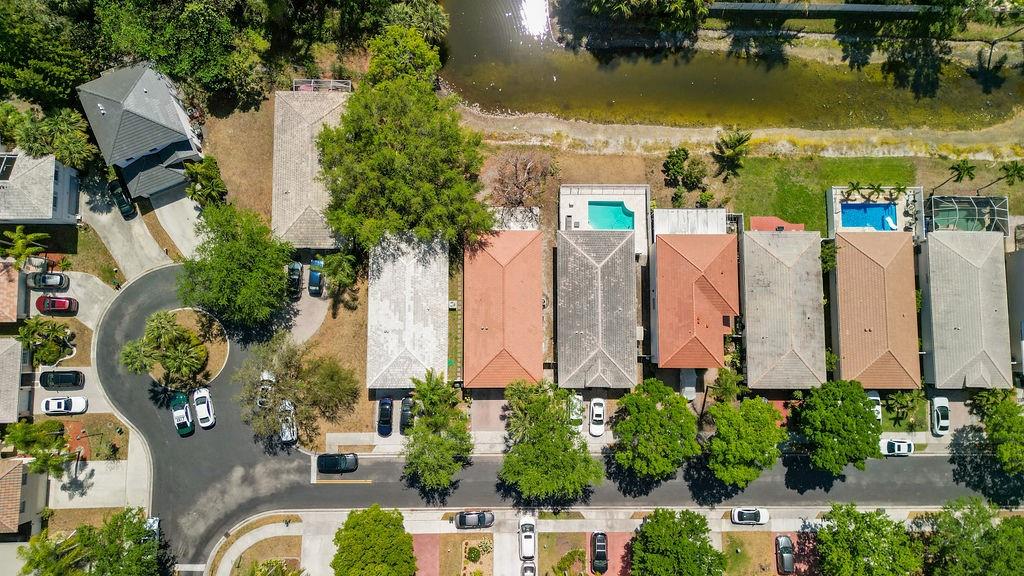Lyons West 137-40 B - Residential Lease