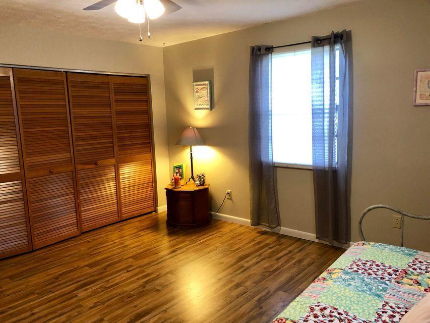 PORT ST LUCIE SECTION 1 - Residential Lease