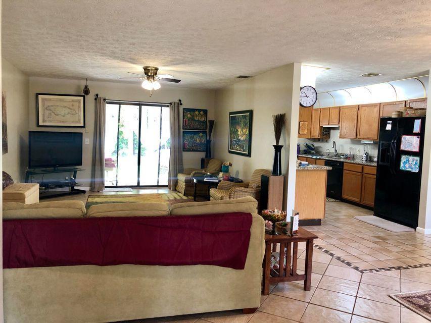 PORT ST LUCIE SECTION 1 - Residential Lease