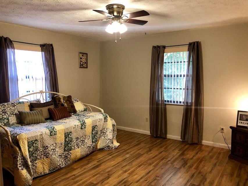 PORT ST LUCIE SECTION 1 - Residential Lease