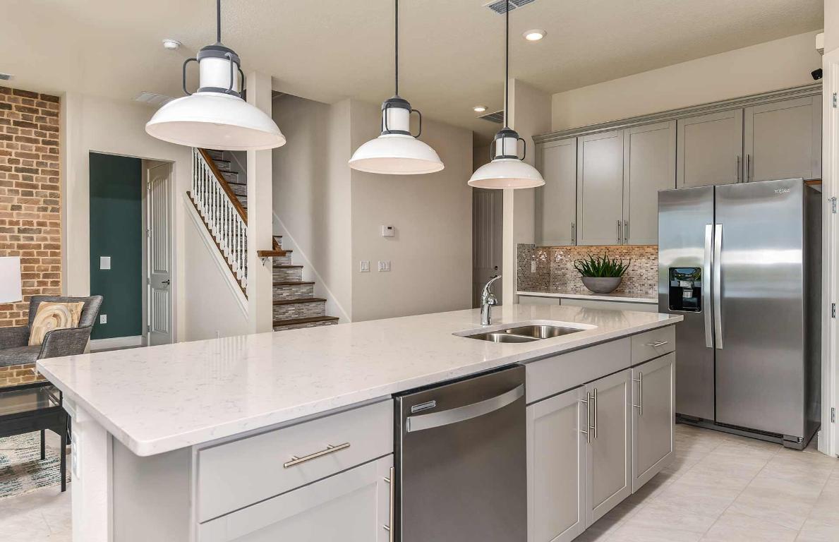 HIGHPOINTE - Residential