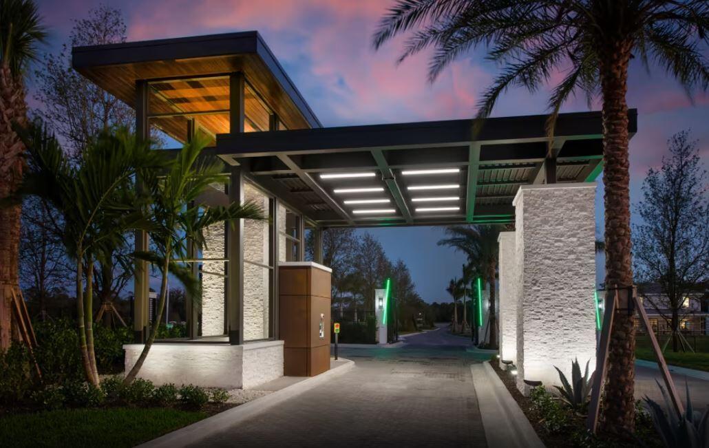 HIGHPOINTE - Residential