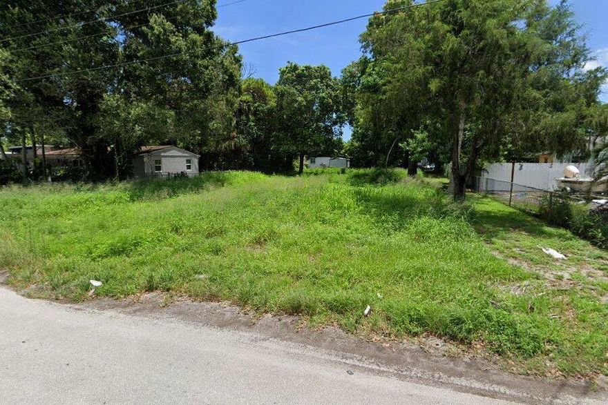 Quarter-acre (.24) single-family residential lot located near downtown Fort Pierce. Conveniently situated close to shopping, dining, schools, and just minutes from the beach. Ideal for building your dream home or an investment property. Don't miss this prime location at a great price!
