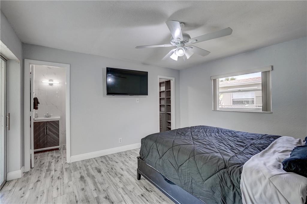 Oriole-Margate Sec 4 78-2 - Residential