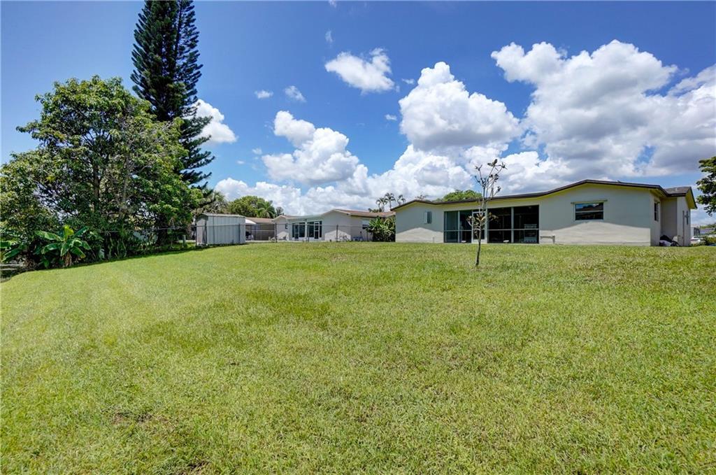 Oriole-Margate Sec 4 78-2 - Residential