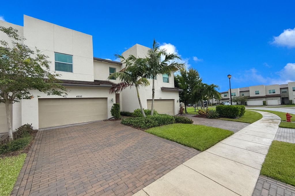 Photo of 4950 Navali Drive, Lake Worth, FL 33467 (MLS # R11125444)