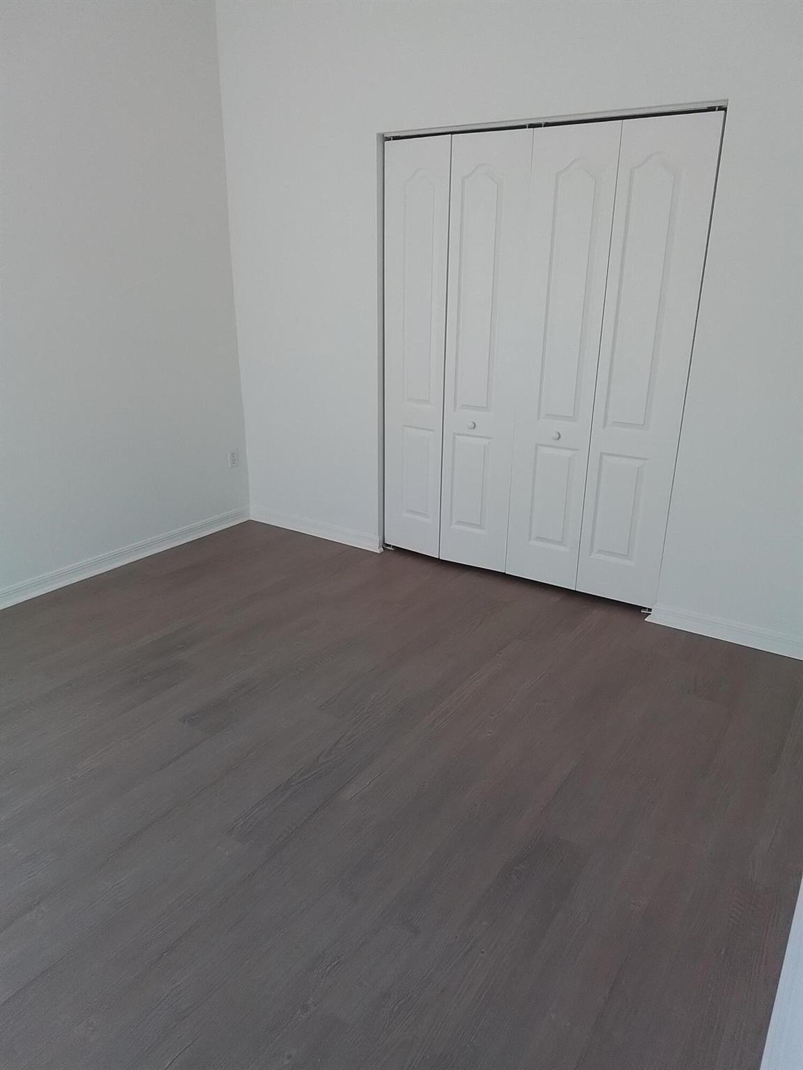 TRADITION PLAT NO 18 - Residential Lease