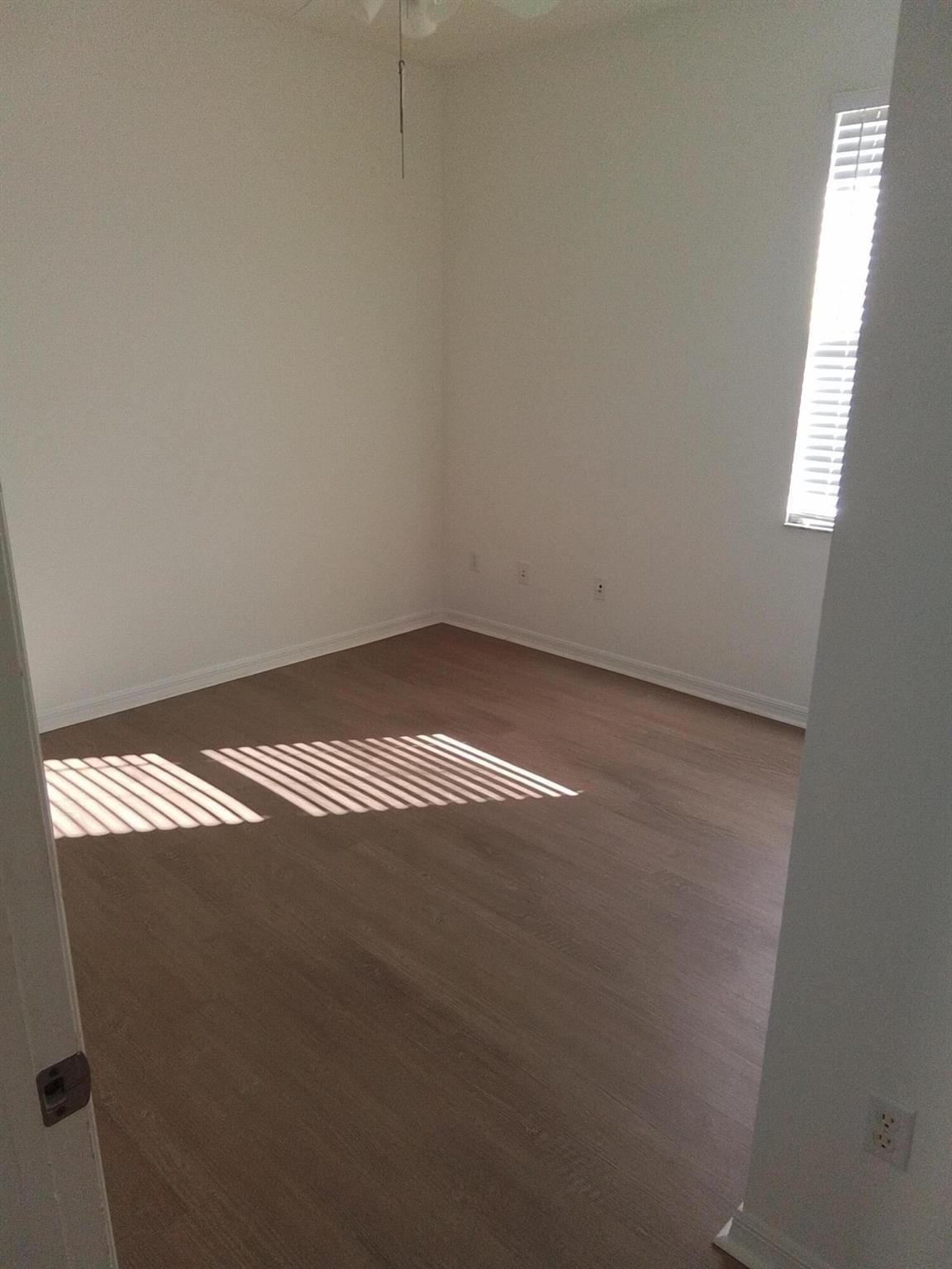 TRADITION PLAT NO 18 - Residential Lease