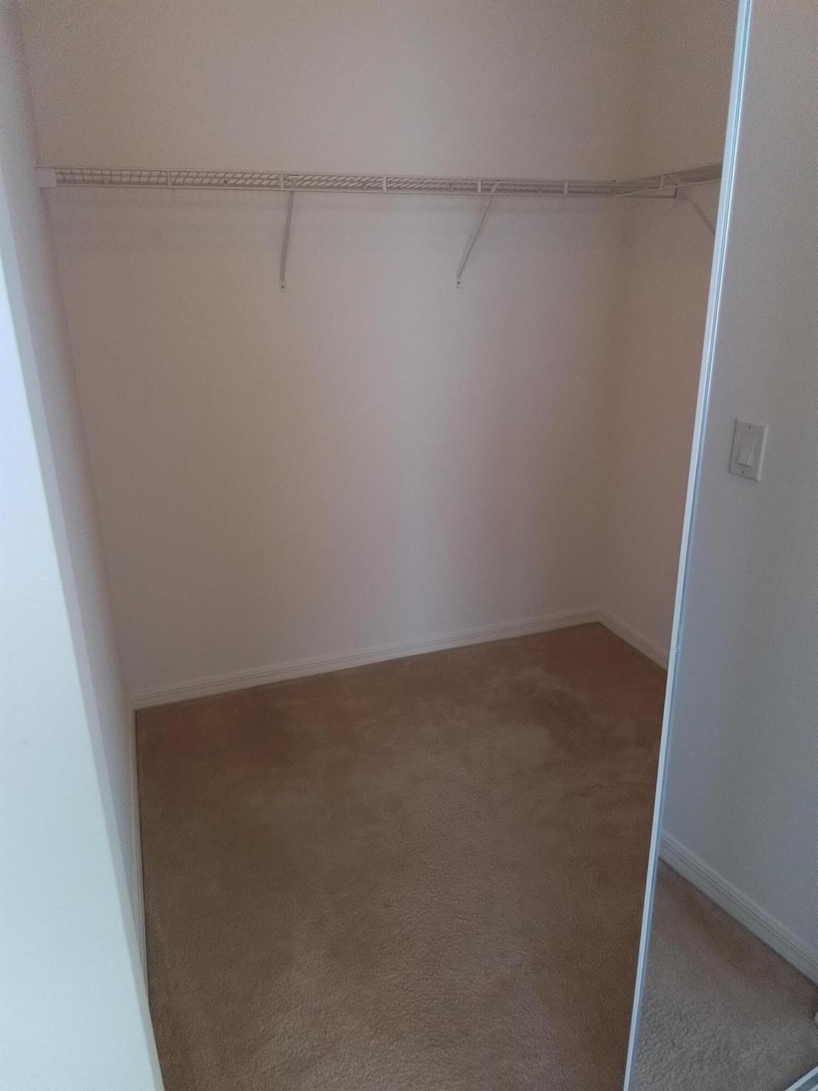 TRADITION PLAT NO 18 - Residential Lease