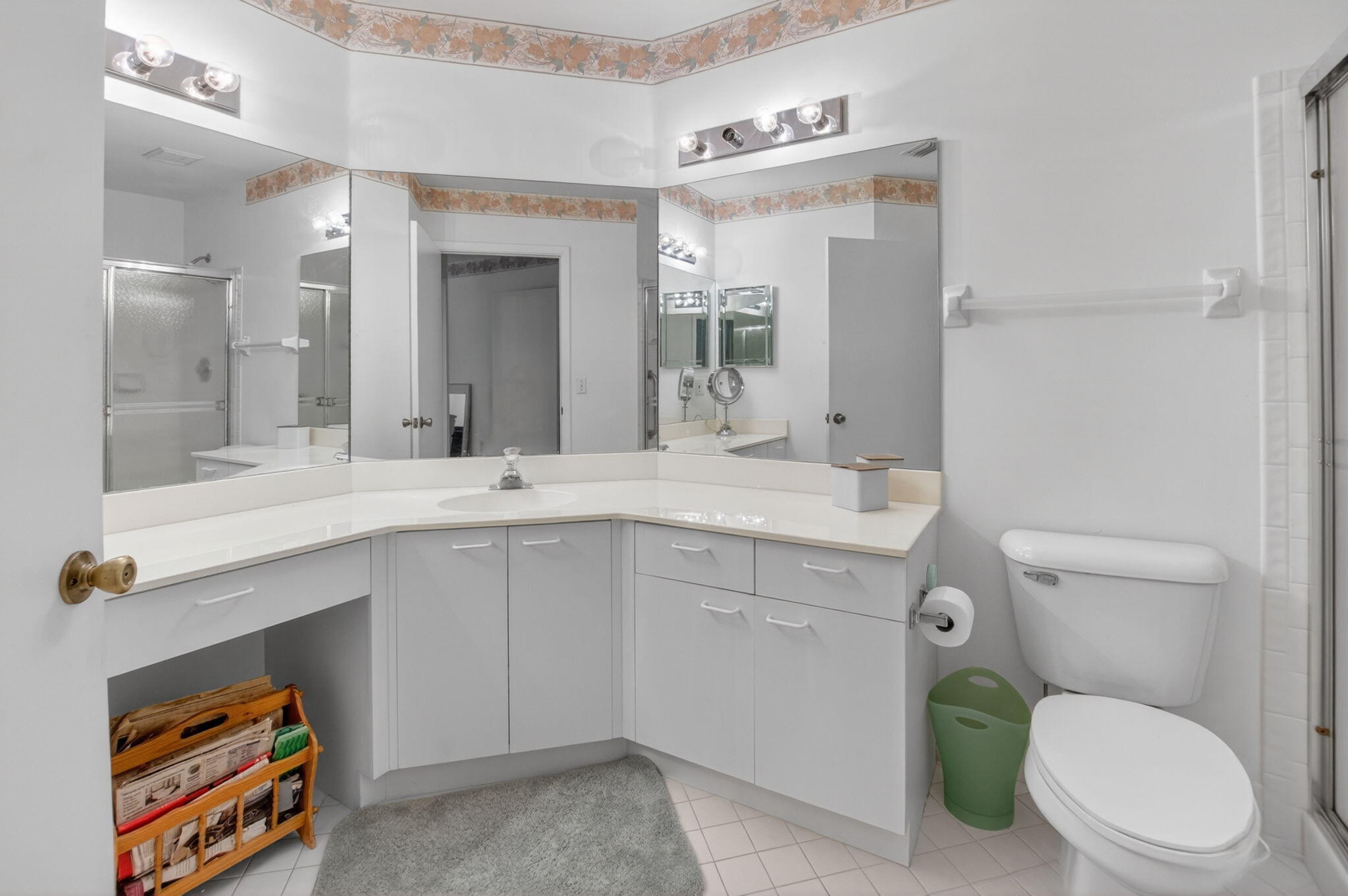 PLATINA  ILLUSTRE VILLAGE CONDO - Residential