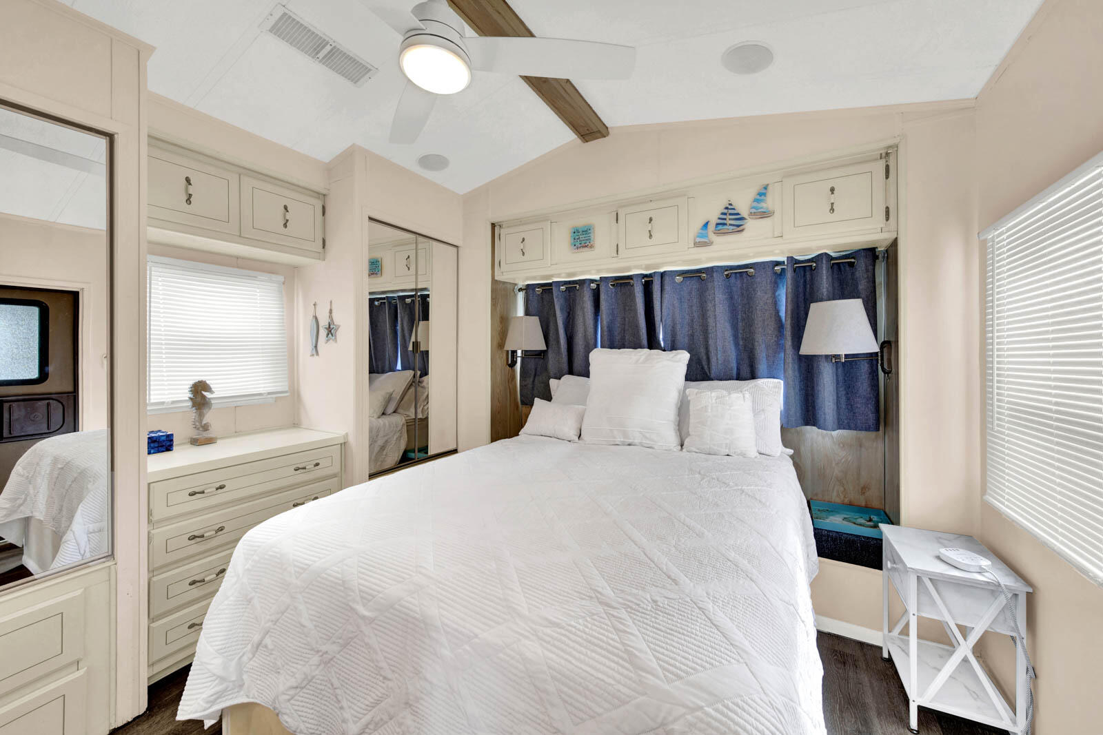 OUTDOOR RESORTS AT NETTLES ISLAND - Residential