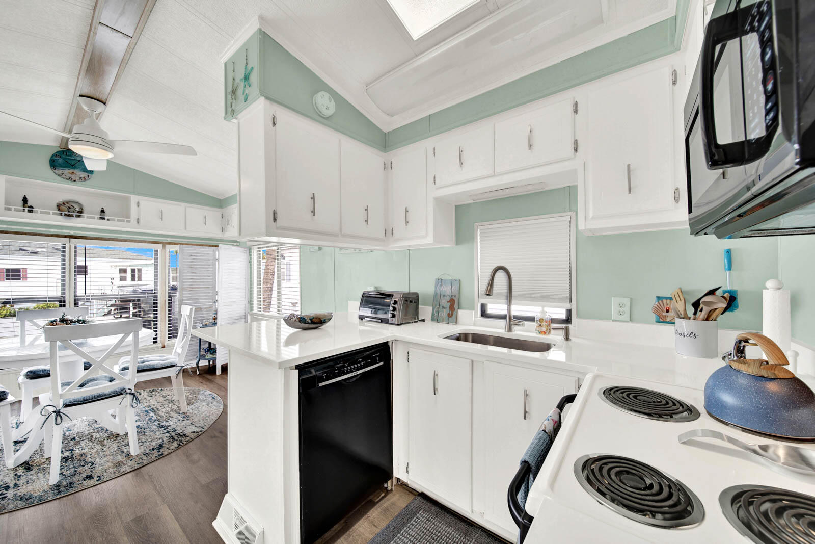 OUTDOOR RESORTS AT NETTLES ISLAND - Residential