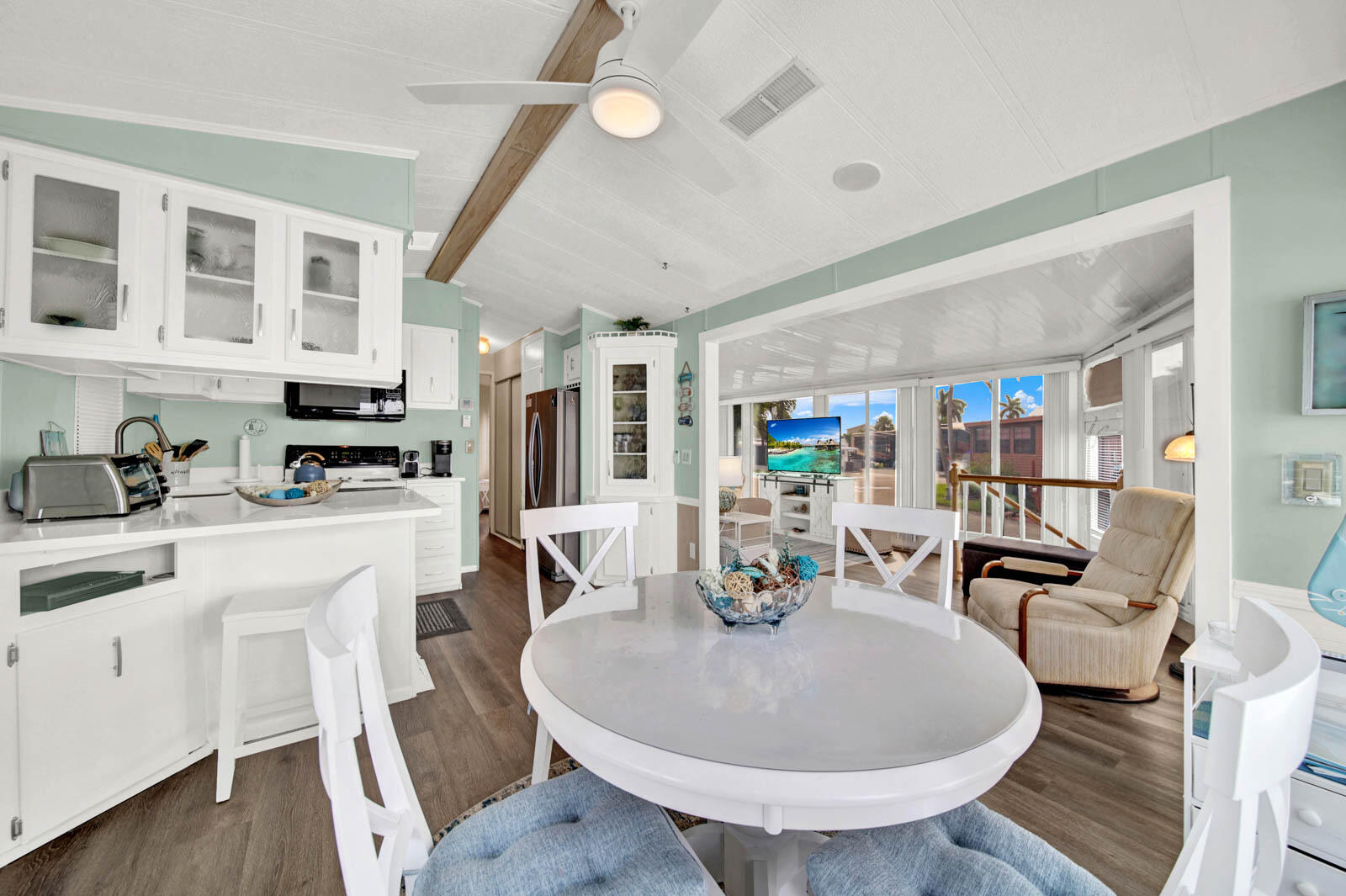 OUTDOOR RESORTS AT NETTLES ISLAND - Residential