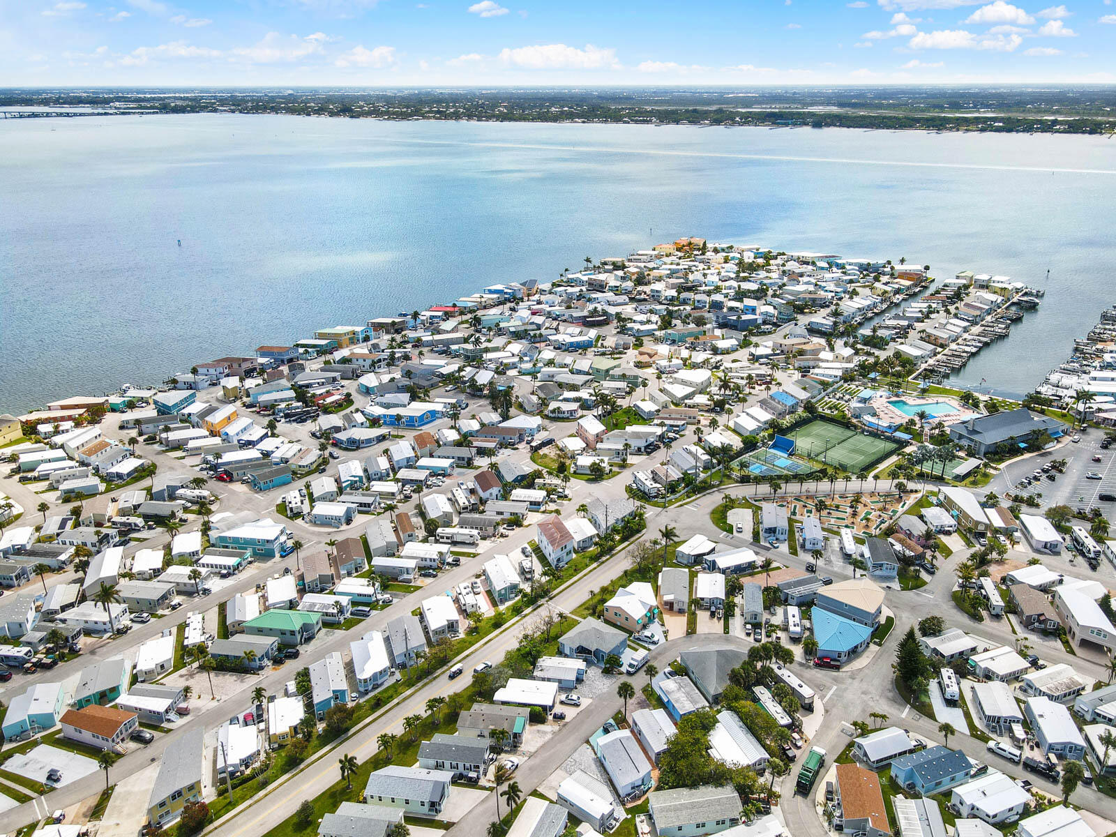 OUTDOOR RESORTS AT NETTLES ISLAND - Residential
