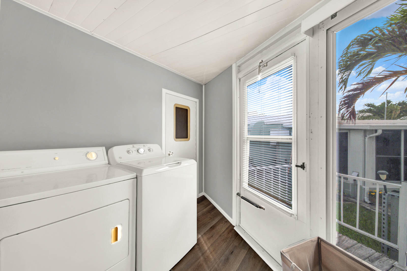 OUTDOOR RESORTS AT NETTLES ISLAND - Residential