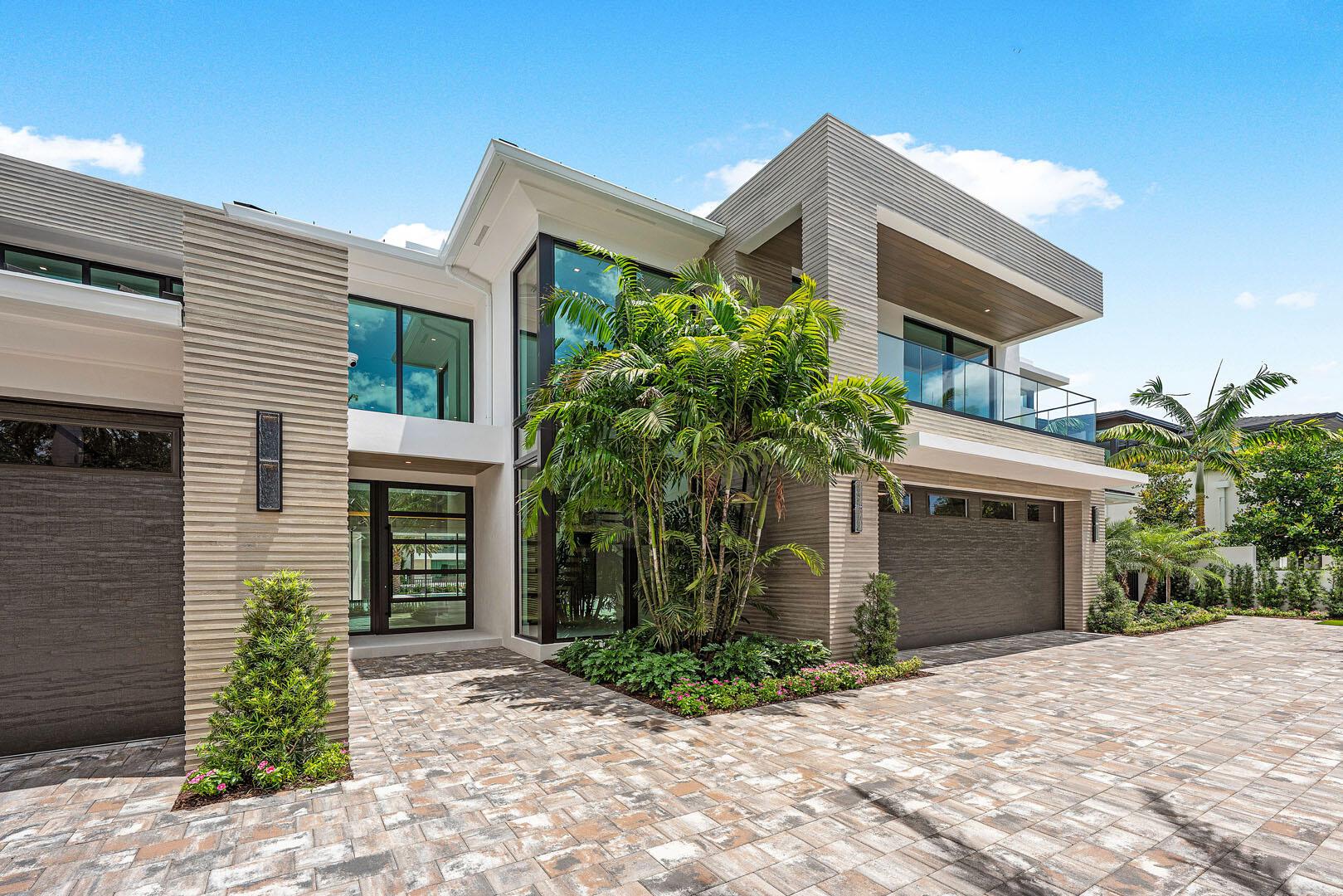 ROYAL PALM YACHT & COUNTR - Residential