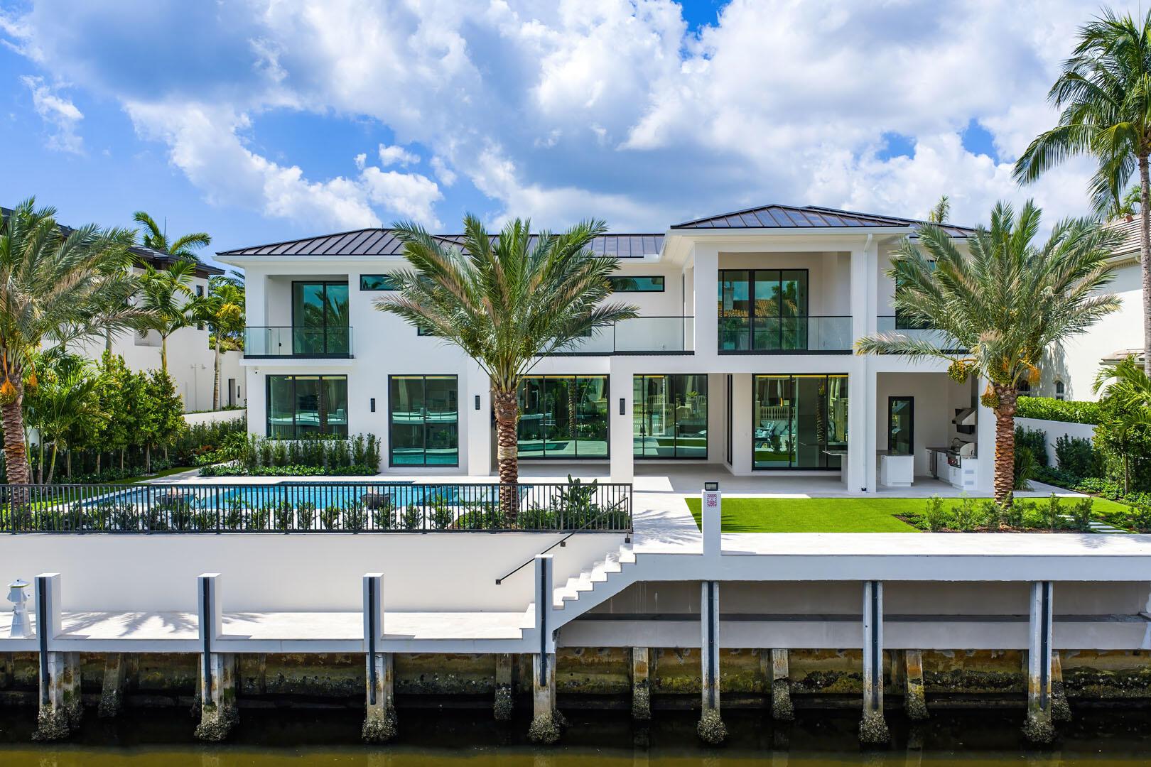 ROYAL PALM YACHT & COUNTR - Residential