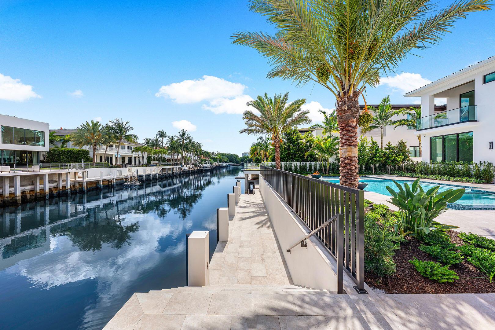 ROYAL PALM YACHT & COUNTR - Residential