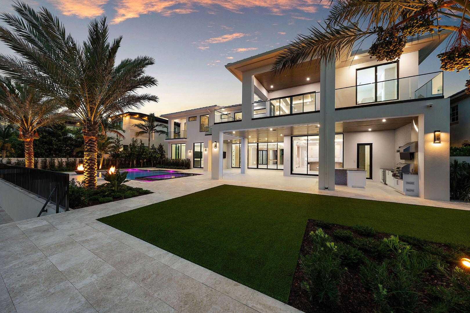 ROYAL PALM YACHT & COUNTR - Residential