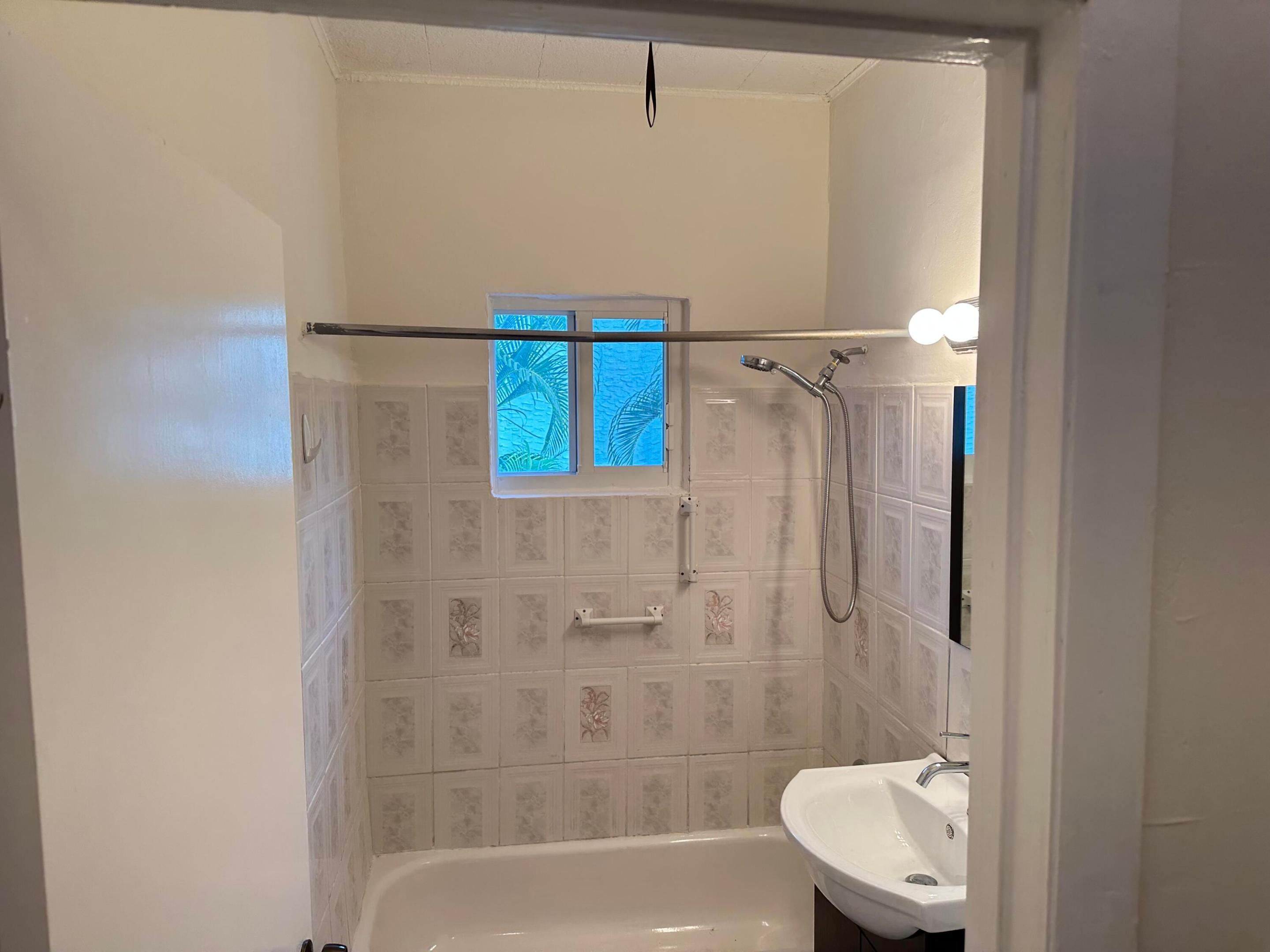 VISTA ENCANTO ADD - Residential Lease