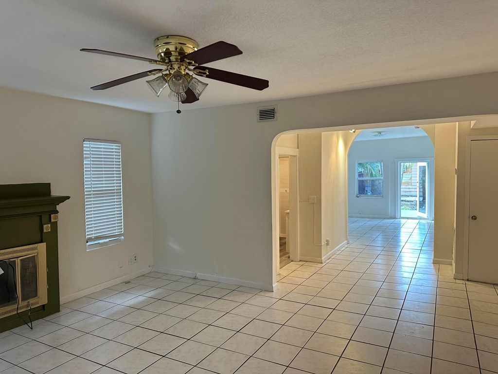 Photo of 611 El Vedado #A, West Palm Beach, FL 33405 (MLS # R11163340)