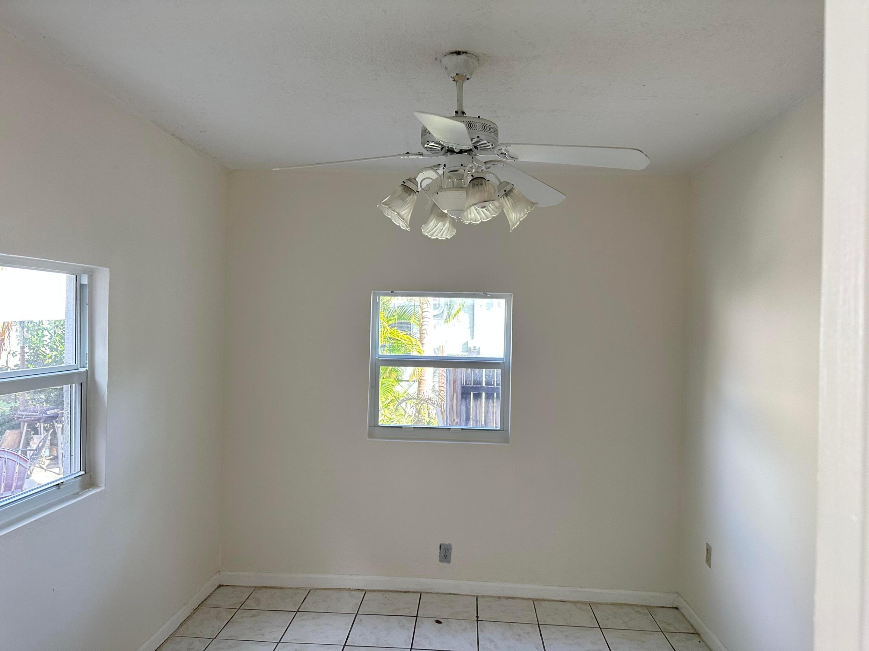 VISTA ENCANTO ADD - Residential Lease