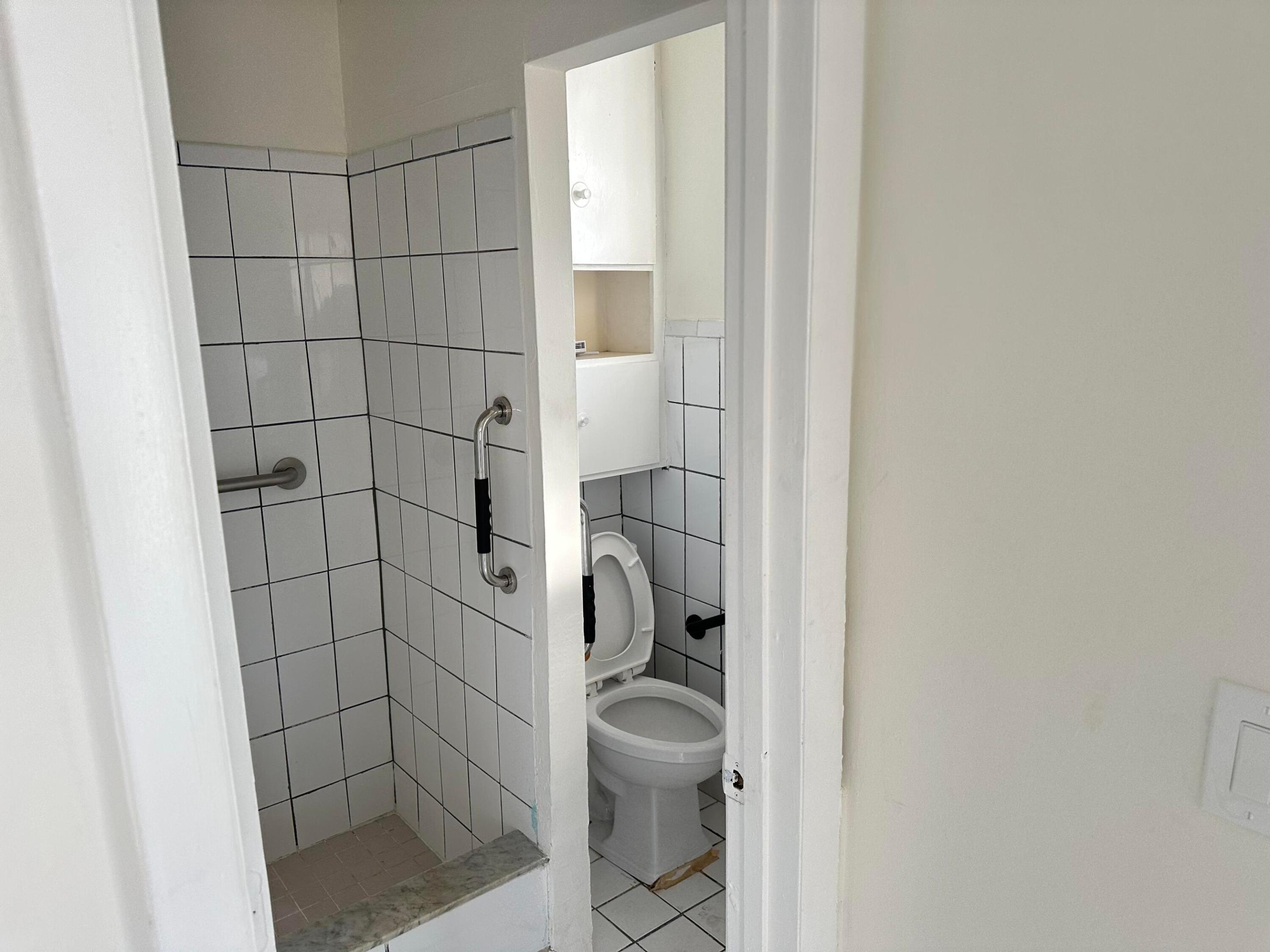 VISTA ENCANTO ADD - Residential Lease