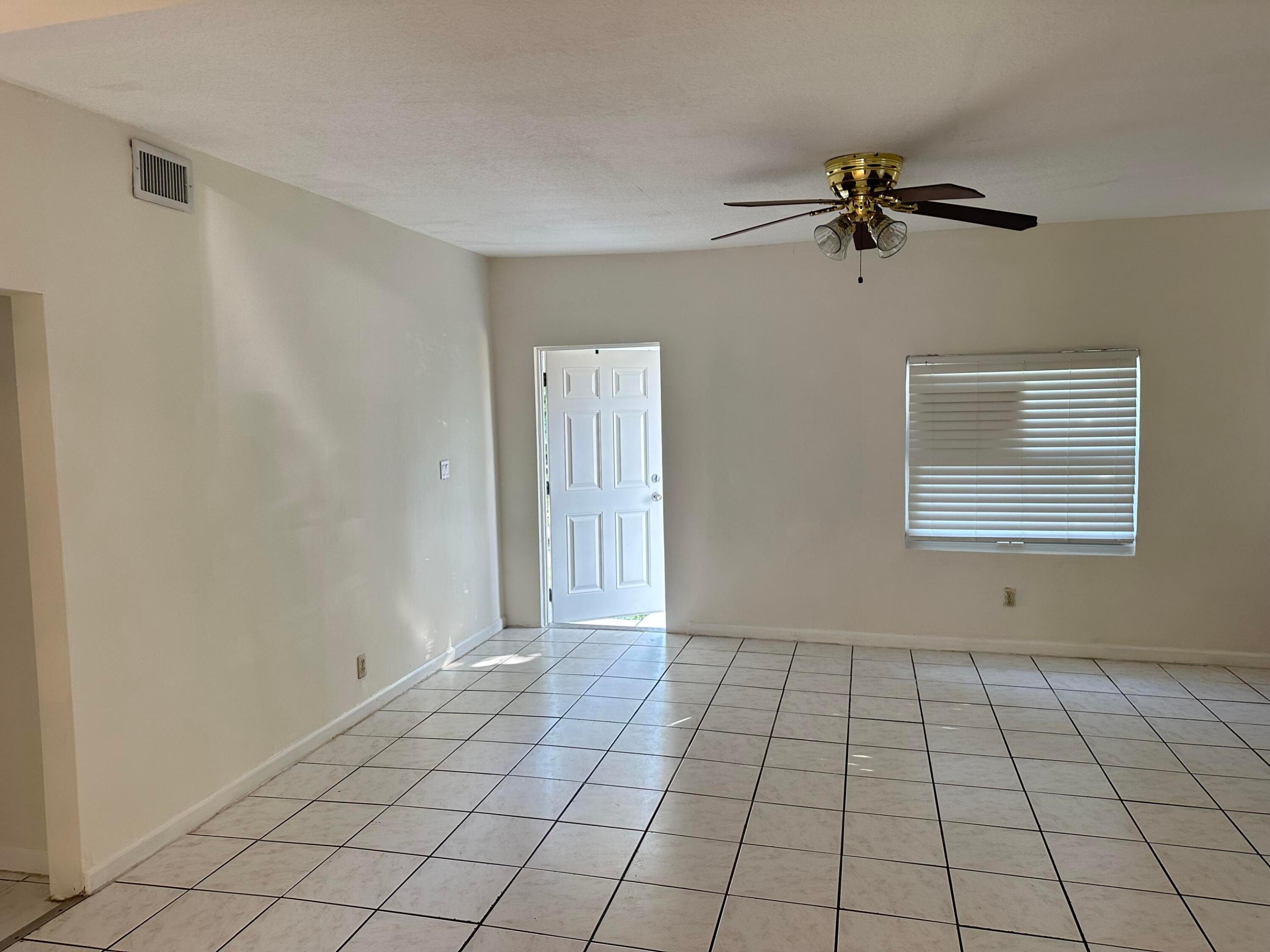 VISTA ENCANTO ADD - Residential Lease