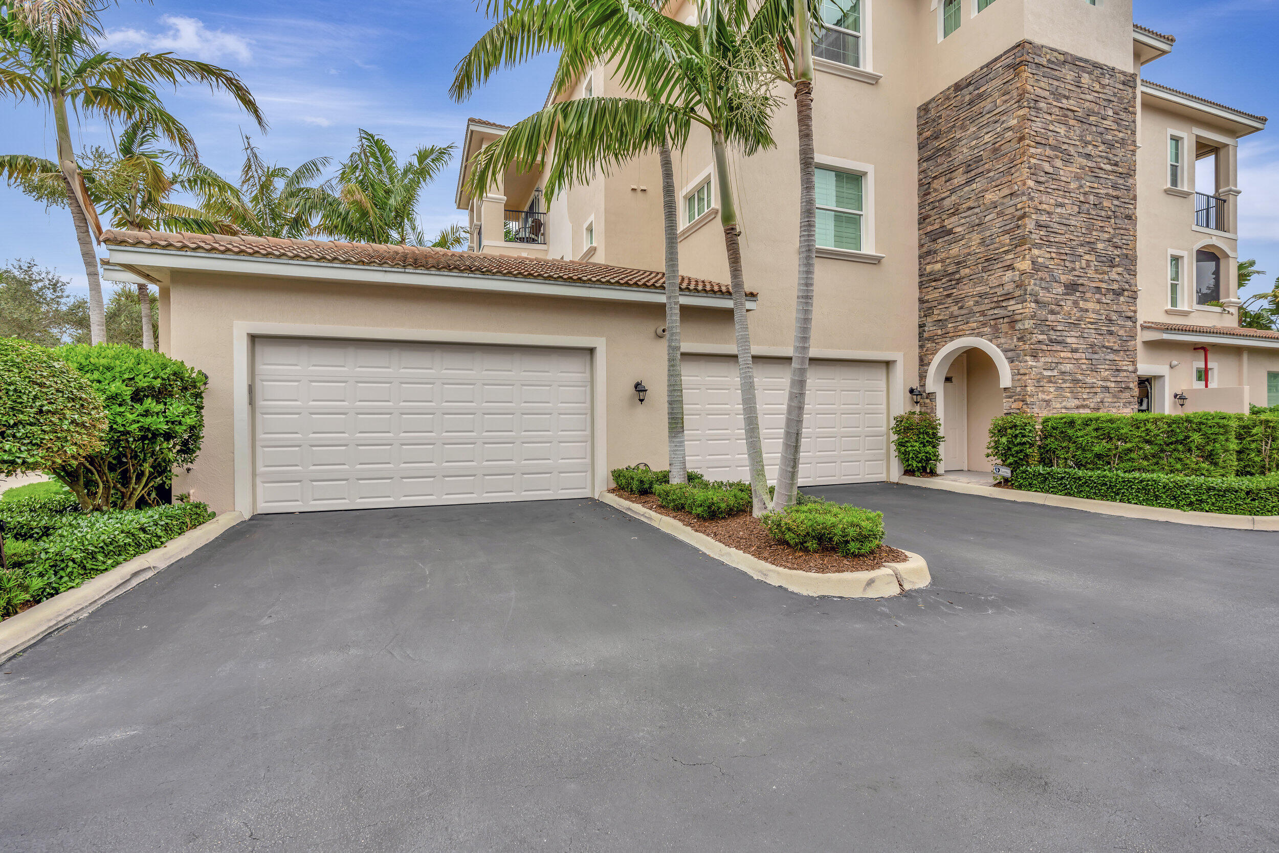 FRENCHMANS HARBOR - Residential