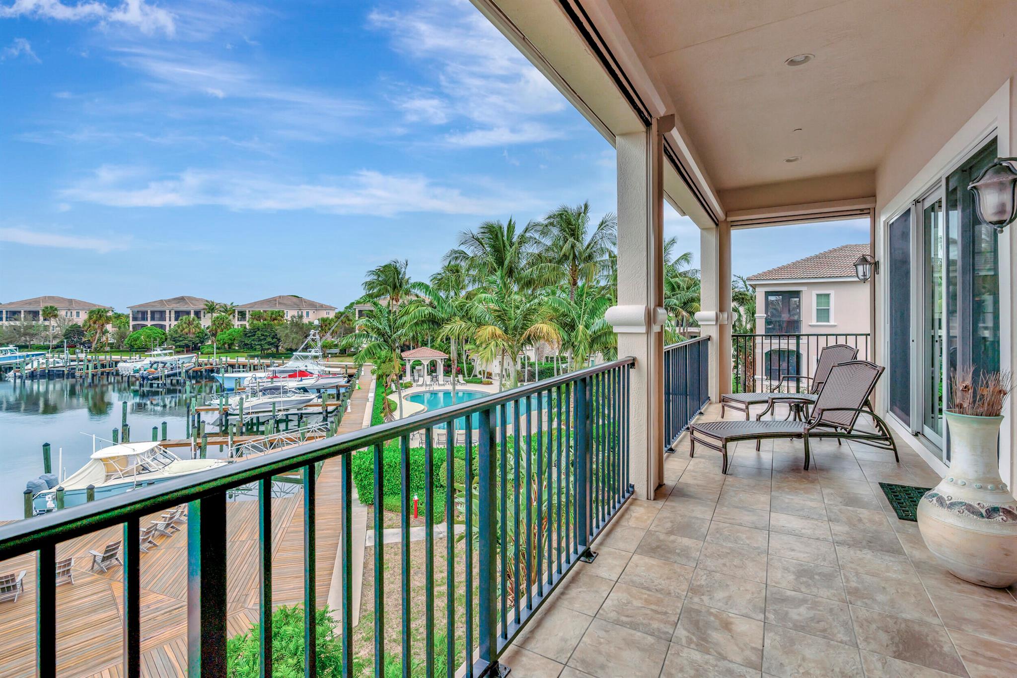 FRENCHMANS HARBOR - Residential