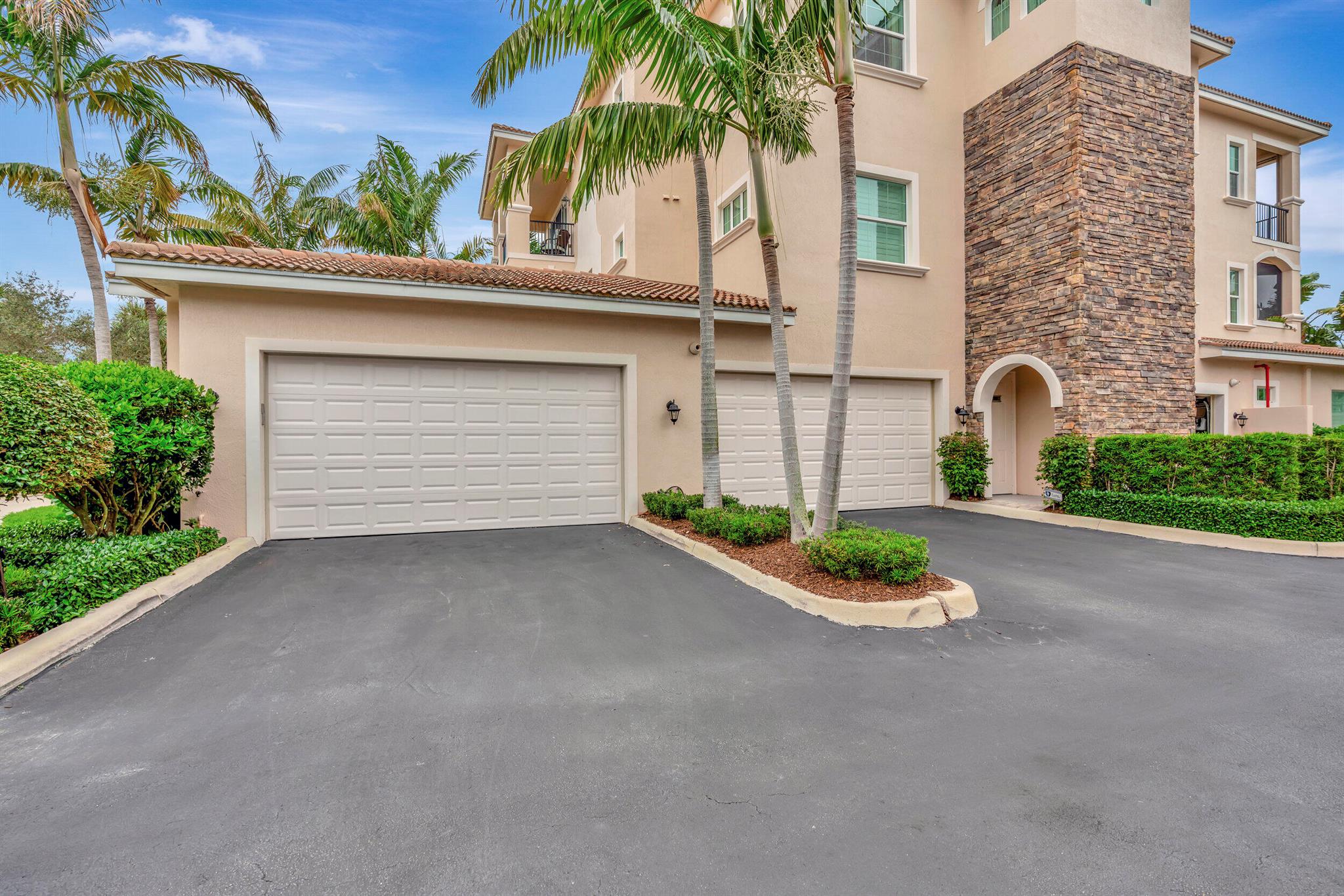 FRENCHMANS HARBOR - Residential